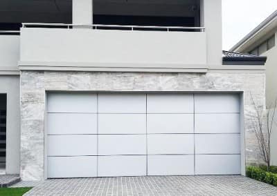 aluminium framed garage door